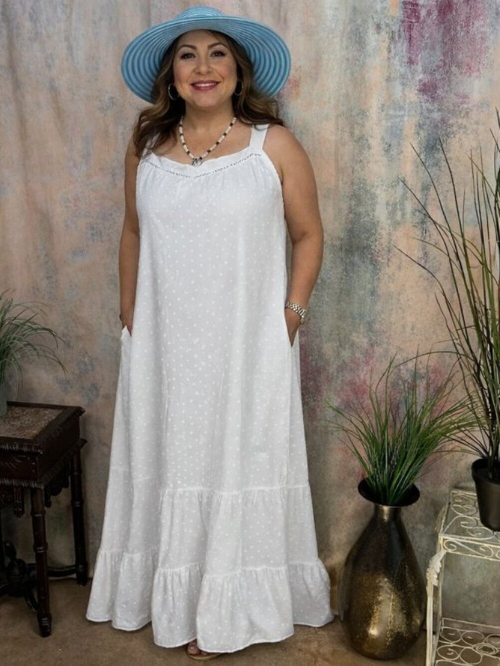 NEW📌 Sonoma White Maxi Plus Size  Dress with Adjustable Straps & Pockets